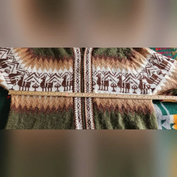 Amorinka Alpaca Wool Hooded Zip-Up Sweater - XL, Made in Peru - Picture 7 of 11